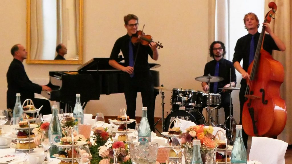 Dinner im Schloss Karlsruhe